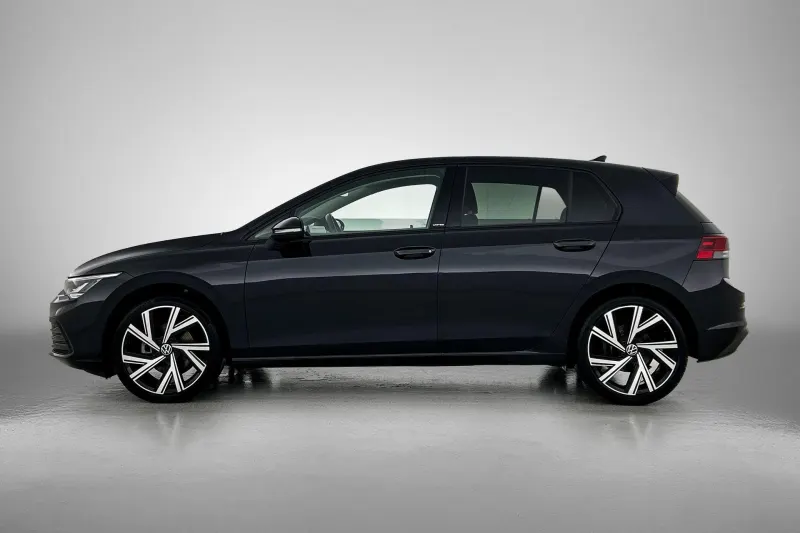 Volkswagen Golf (2021)