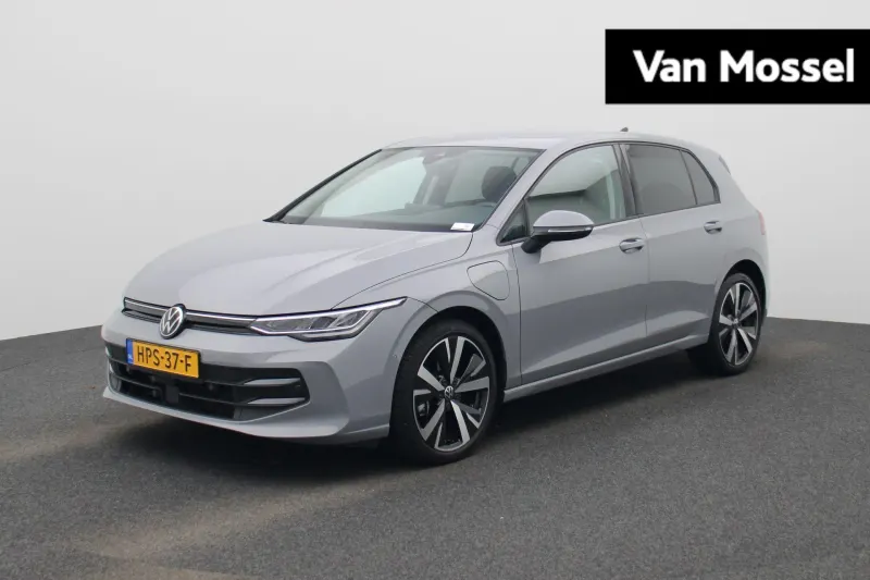 Volkswagen Golf (2025)