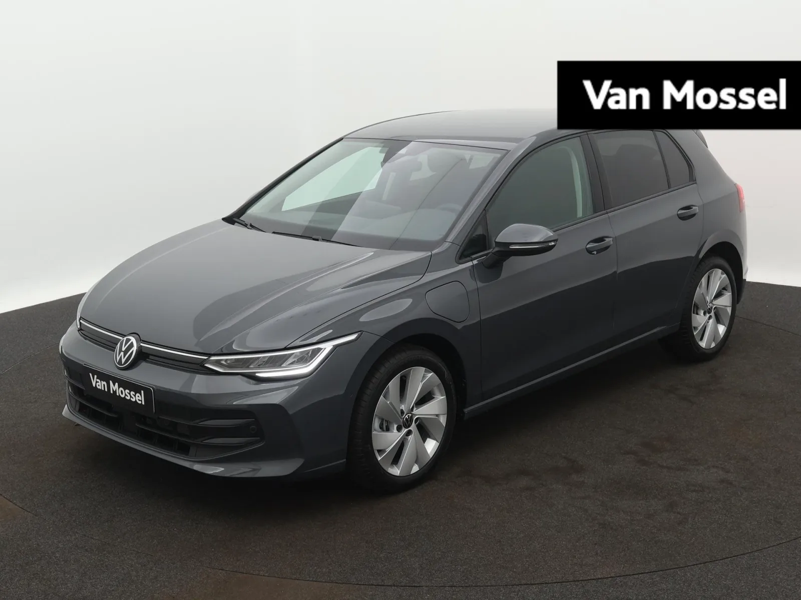 Volkswagen Golf (2026) — foto 1