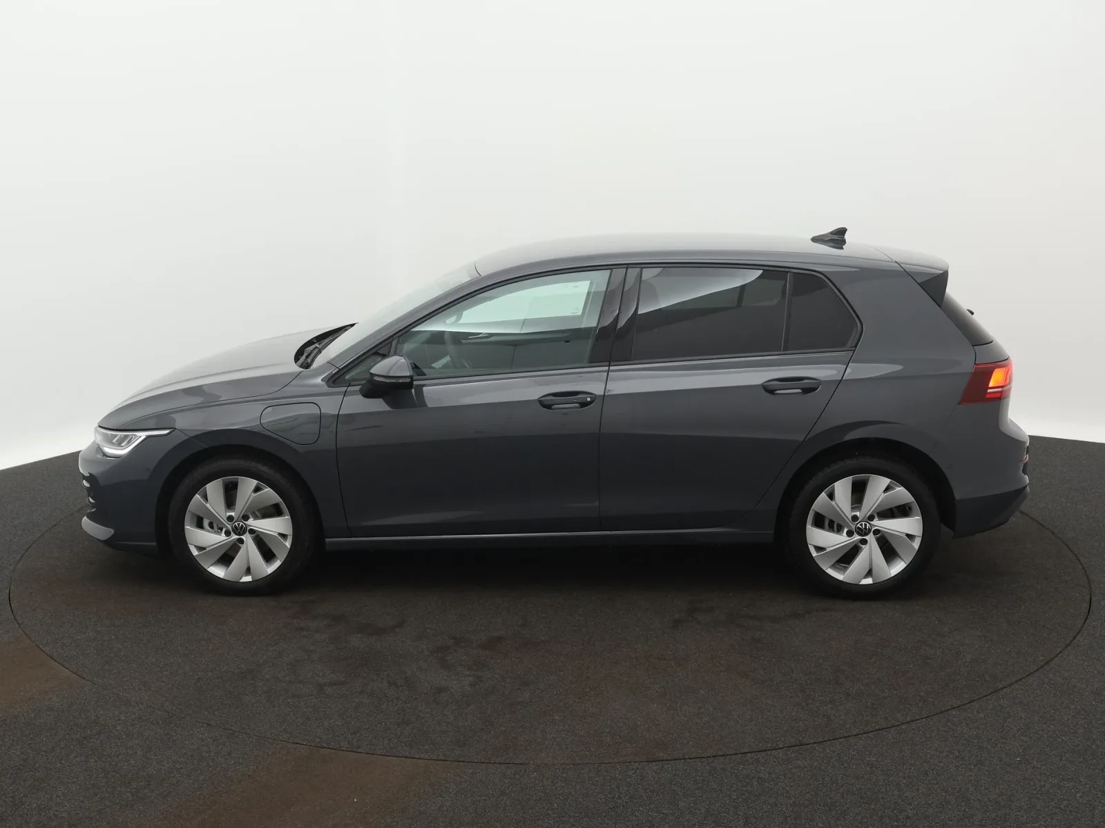 Volkswagen Golf (2026) — foto 1