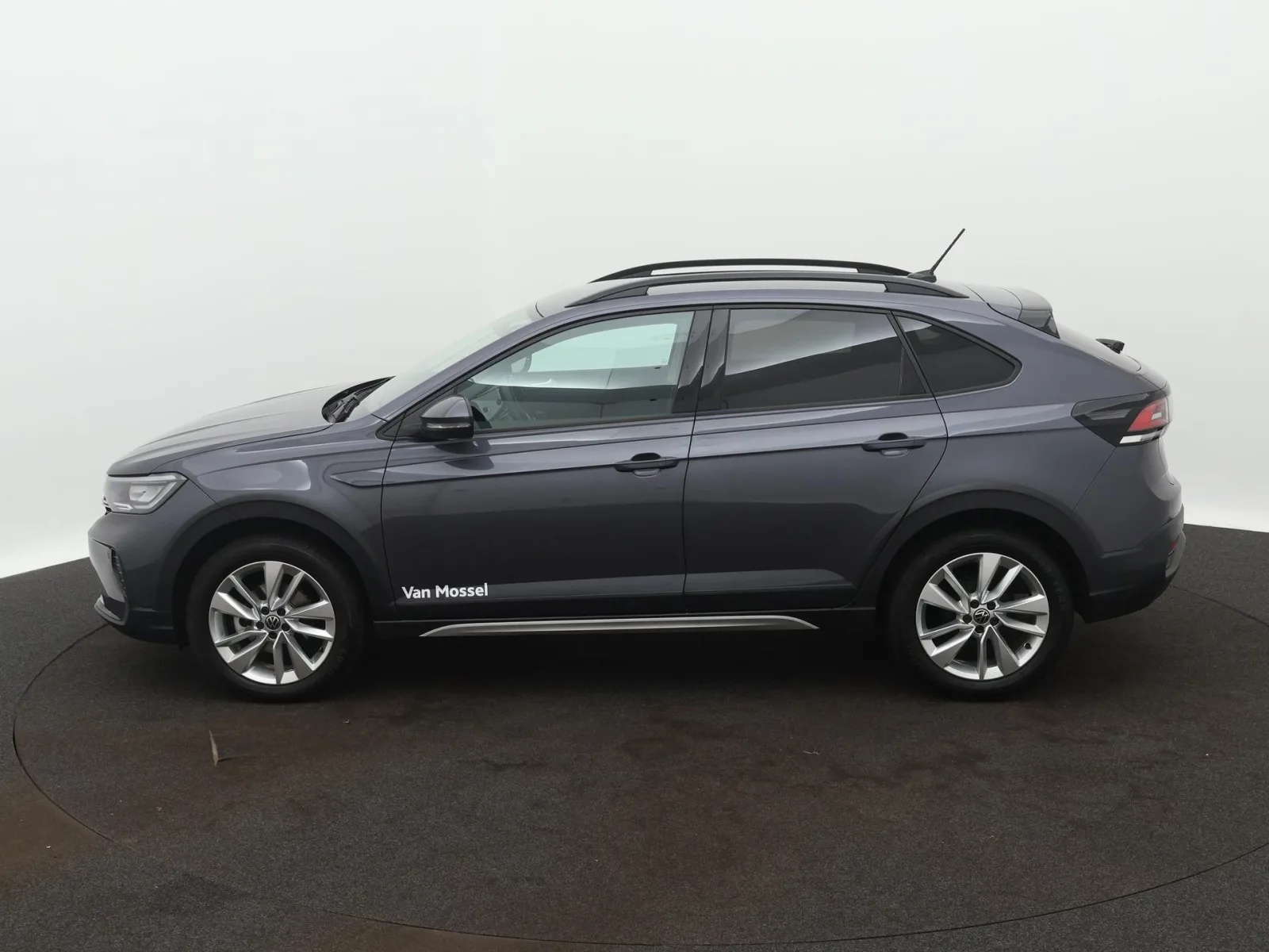 Volkswagen Taigo (2024) — foto 1