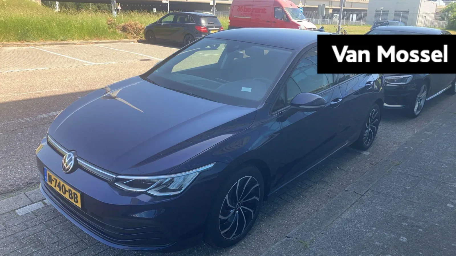 Volkswagen Golf (2021) — foto 1