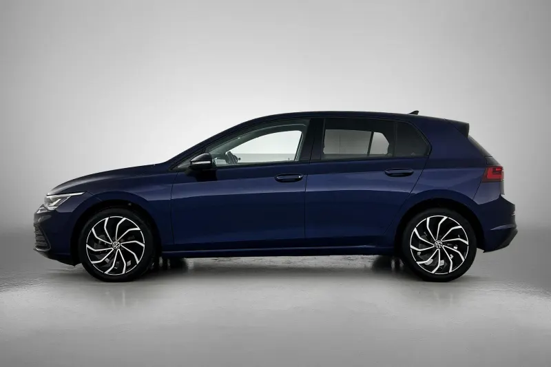 Volkswagen Golf (2021)