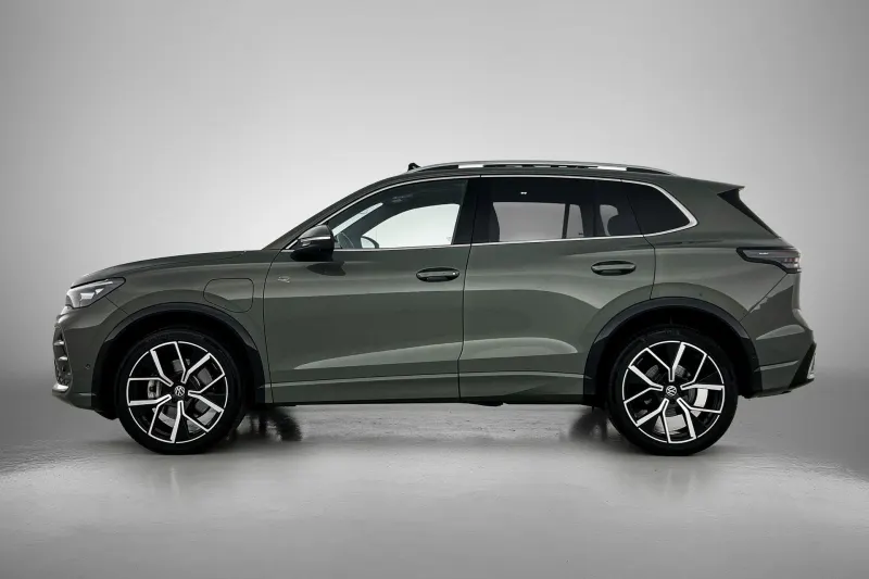 Volkswagen Tiguan (2024)