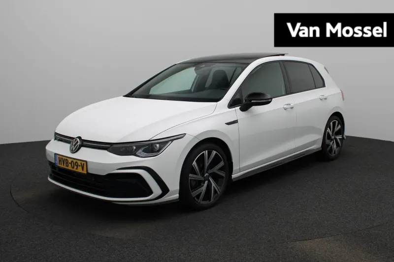 Volkswagen Golf (2024)