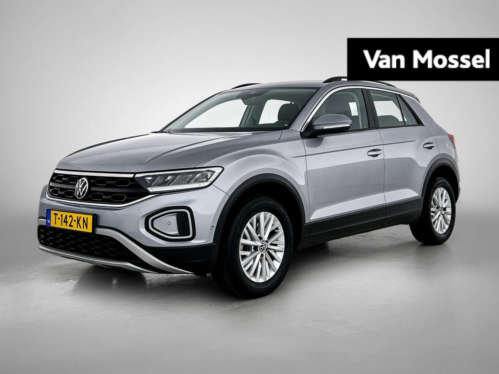Volkswagen T-Roc (2023) — foto 1