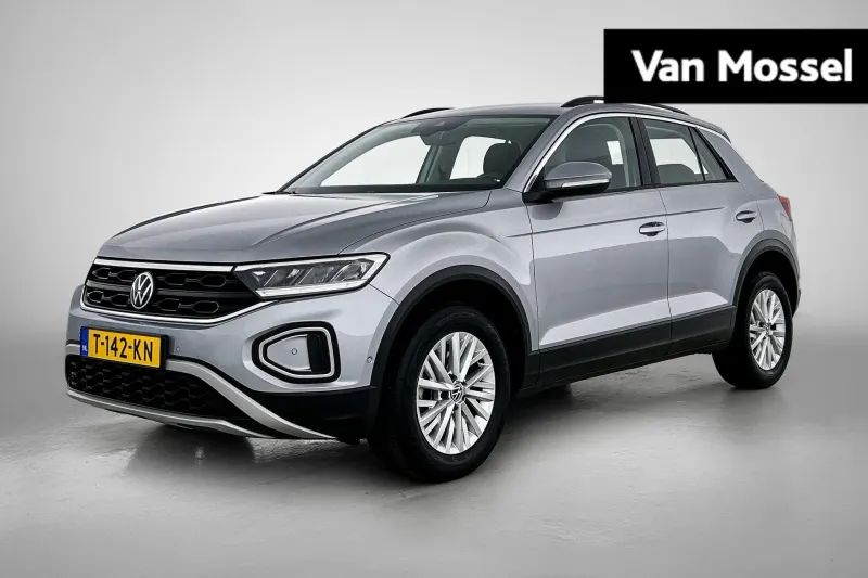 Volkswagen T-Roc (2023)