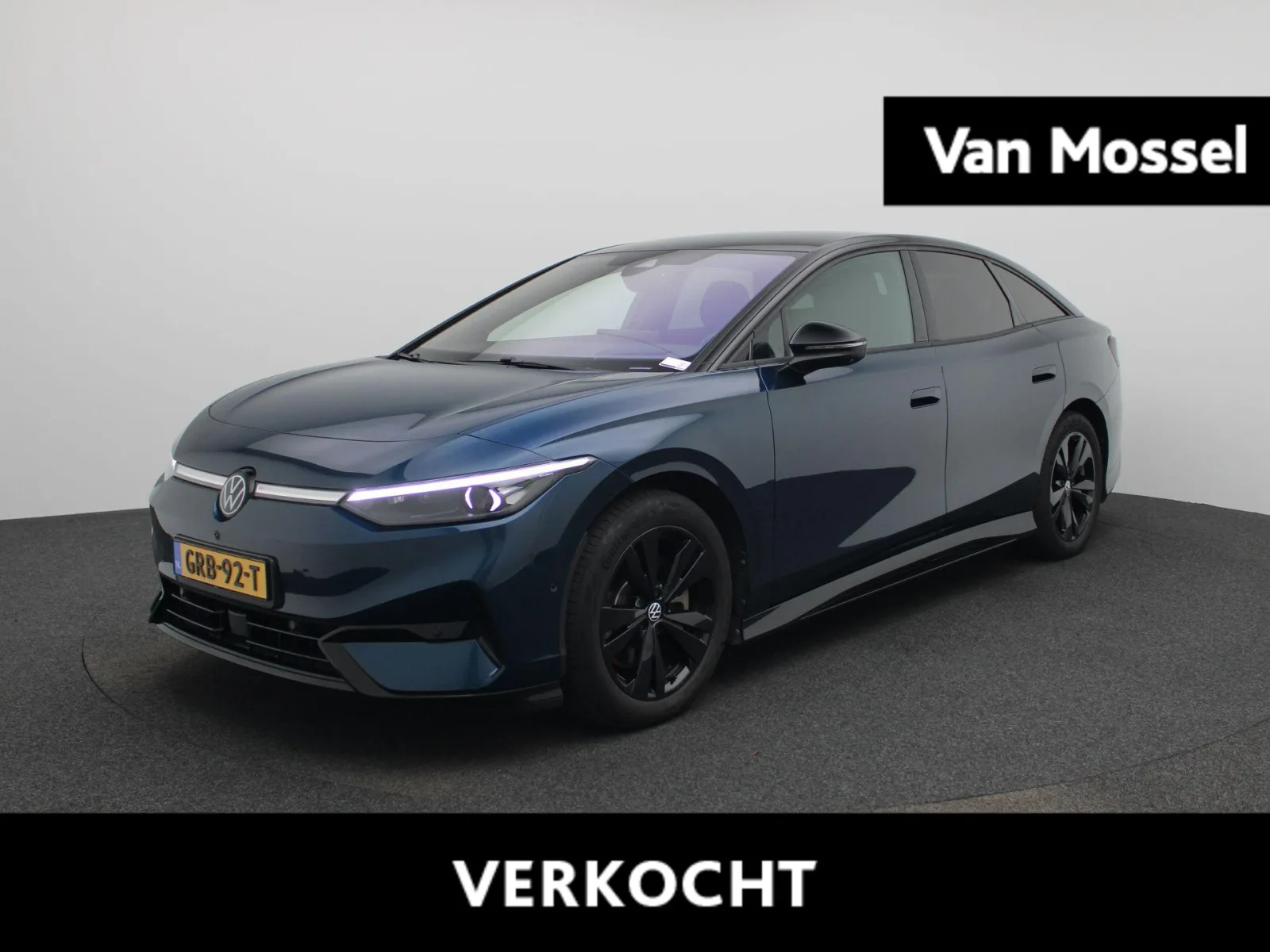 Volkswagen ID.7 (2024) — foto 1