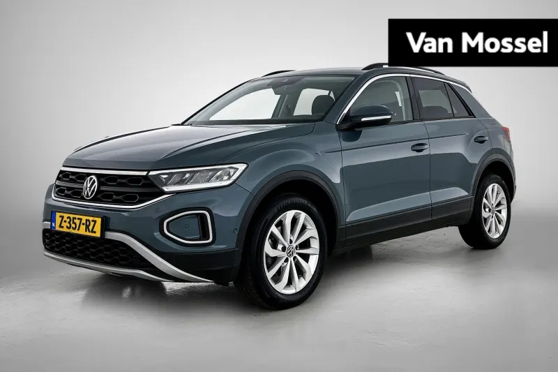 Volkswagen T-Roc (2023)