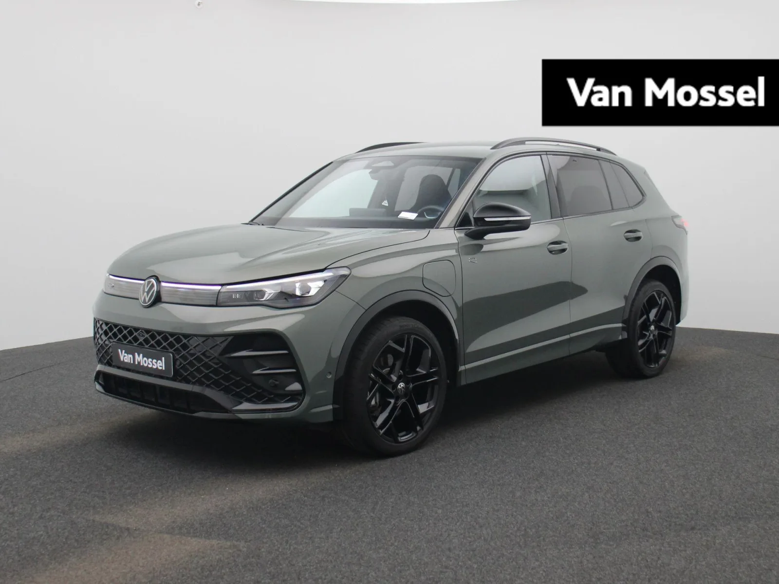 Volkswagen Tiguan (2025) — foto 1