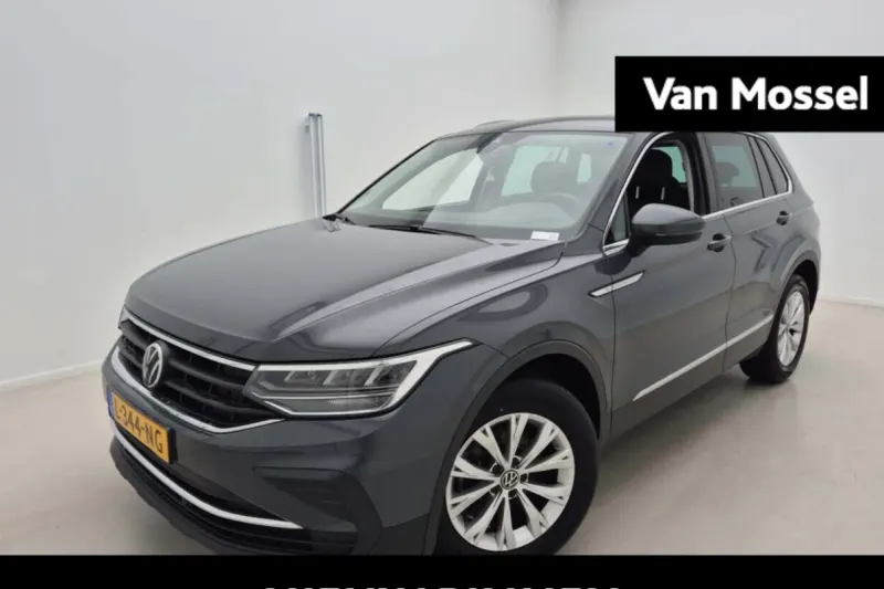 Volkswagen Tiguan (2021)