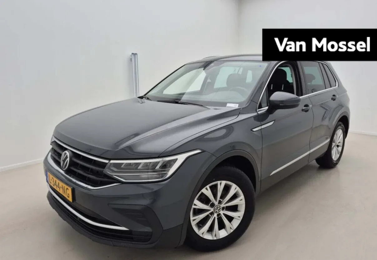 Volkswagen Tiguan (2021) — foto 1