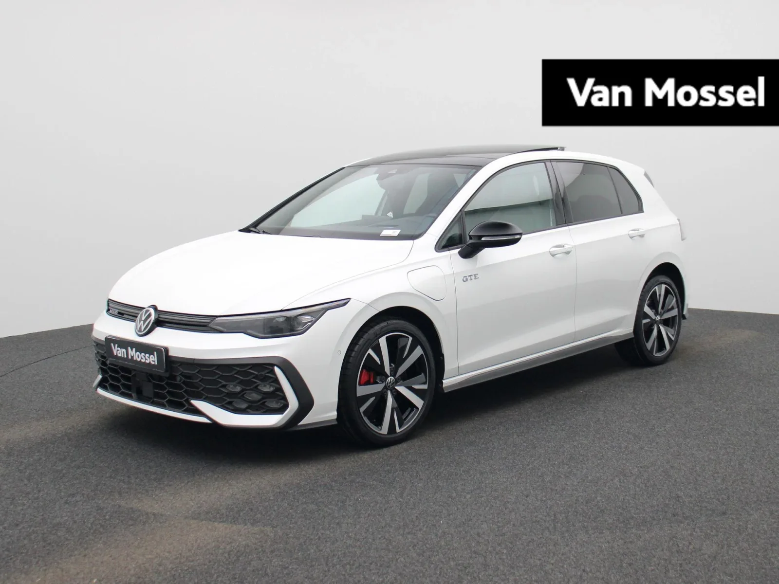 Volkswagen Golf (2025) — foto 1