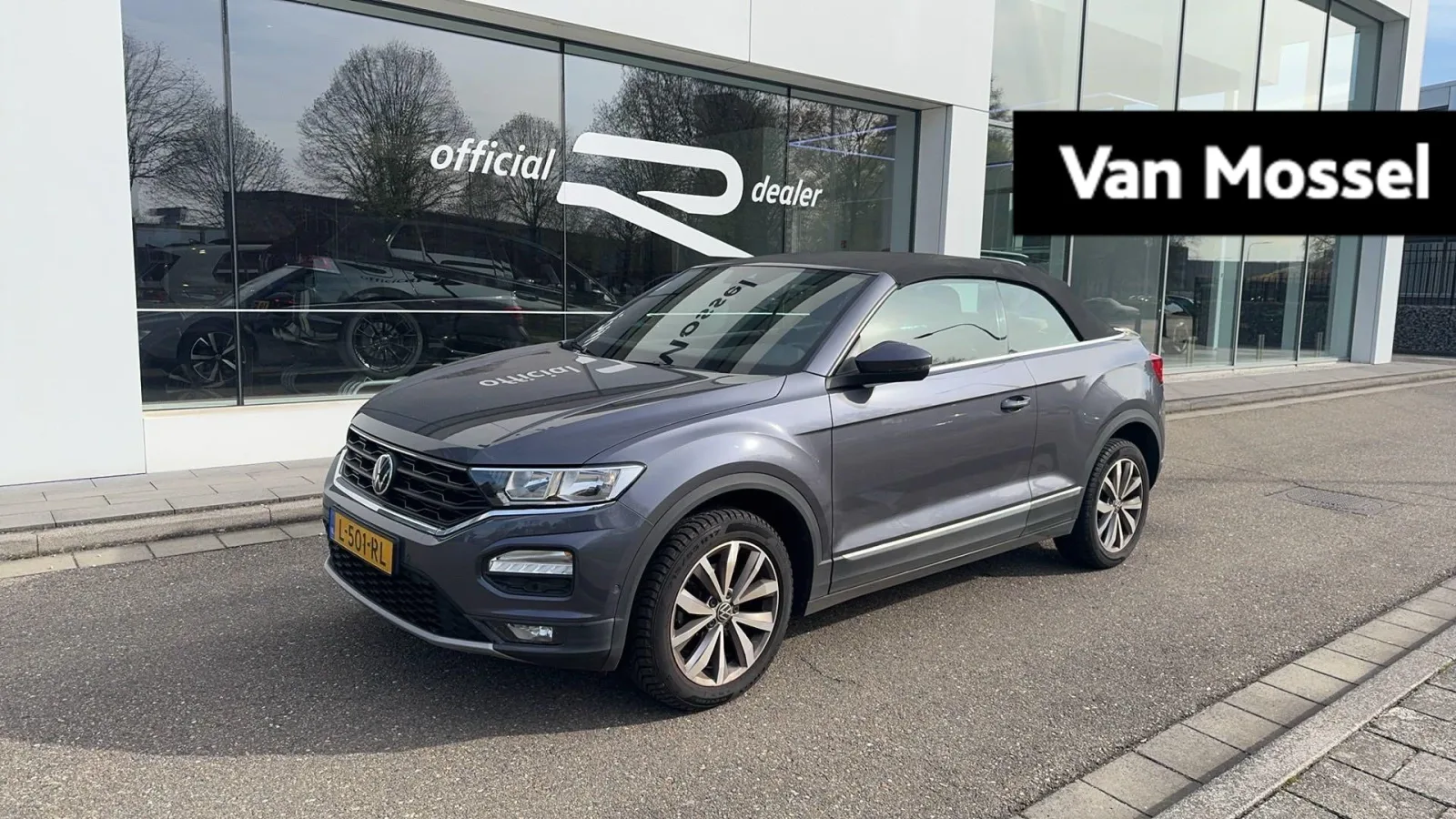 Volkswagen T-Roc (2021) — foto 1