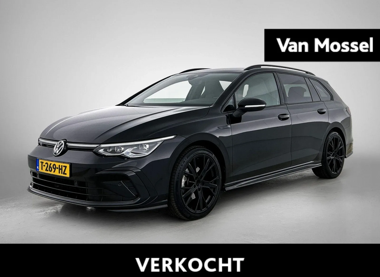 Volkswagen Golf (2023) — foto 1