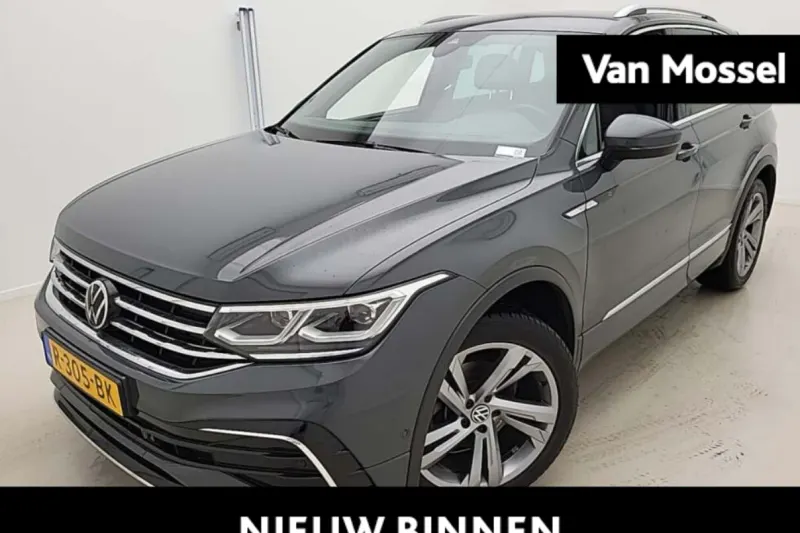 Volkswagen Tiguan (2022)