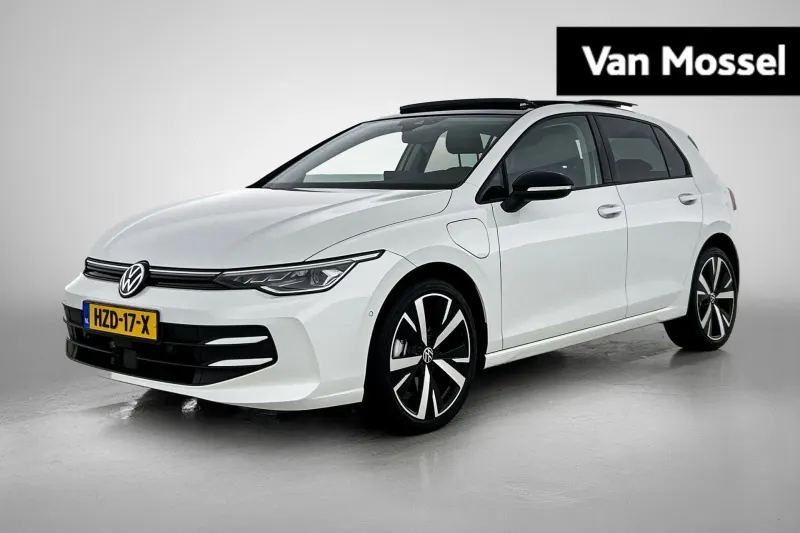 Volkswagen Golf (2025)