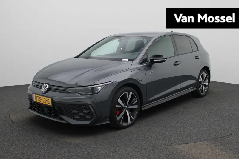 Volkswagen Golf (2025)