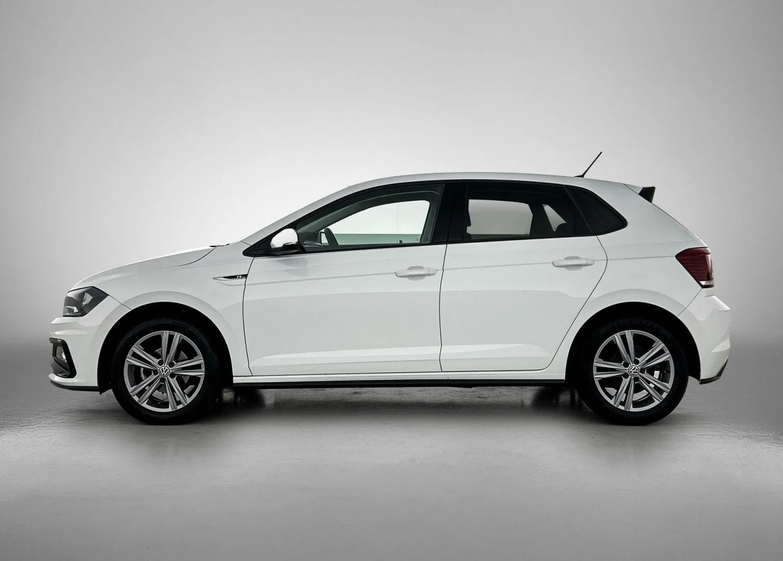 Volkswagen Polo (2021) — foto 1