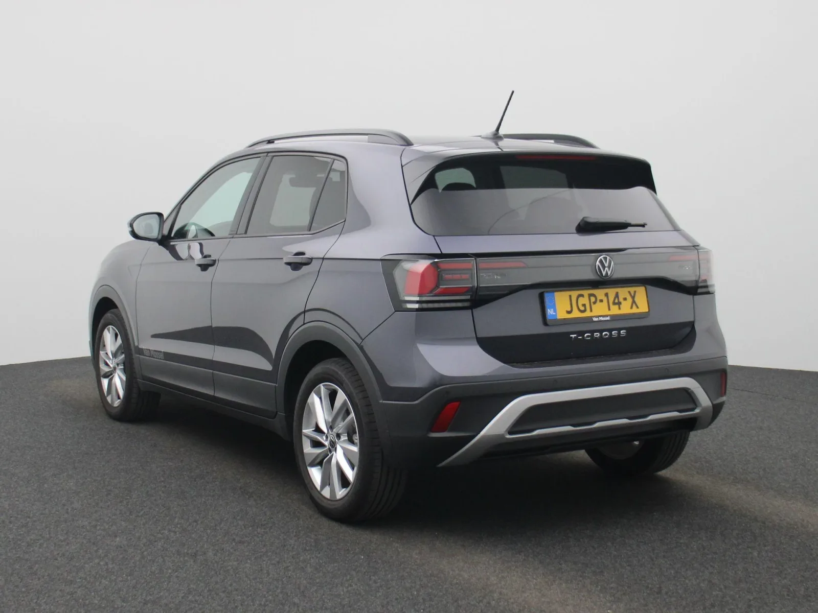 Volkswagen T-Cross (2025) — foto 1