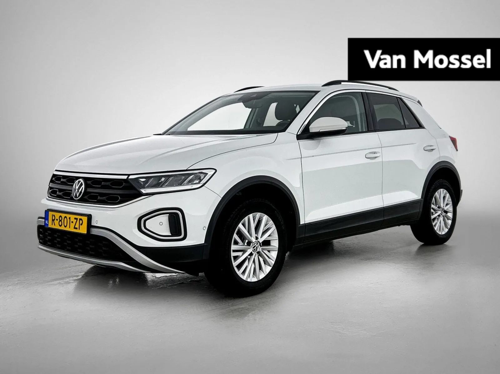 Volkswagen T-Roc (2023) — foto 1