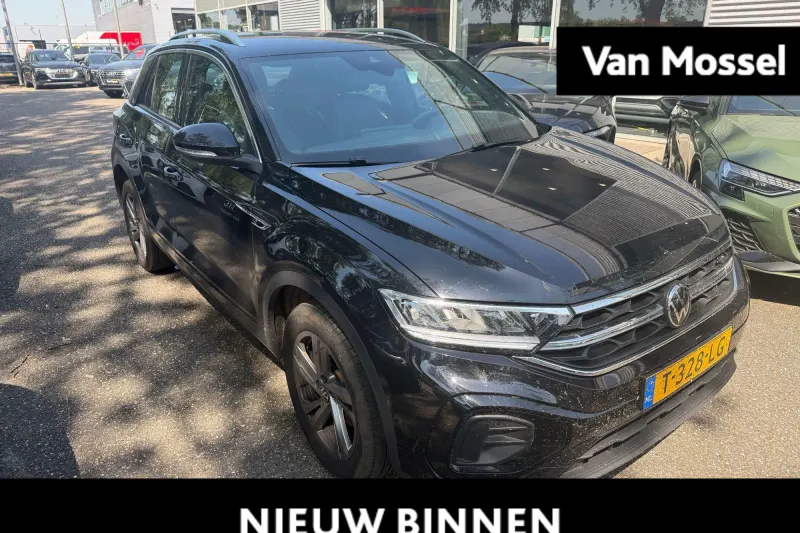 Volkswagen T-Roc (2023)