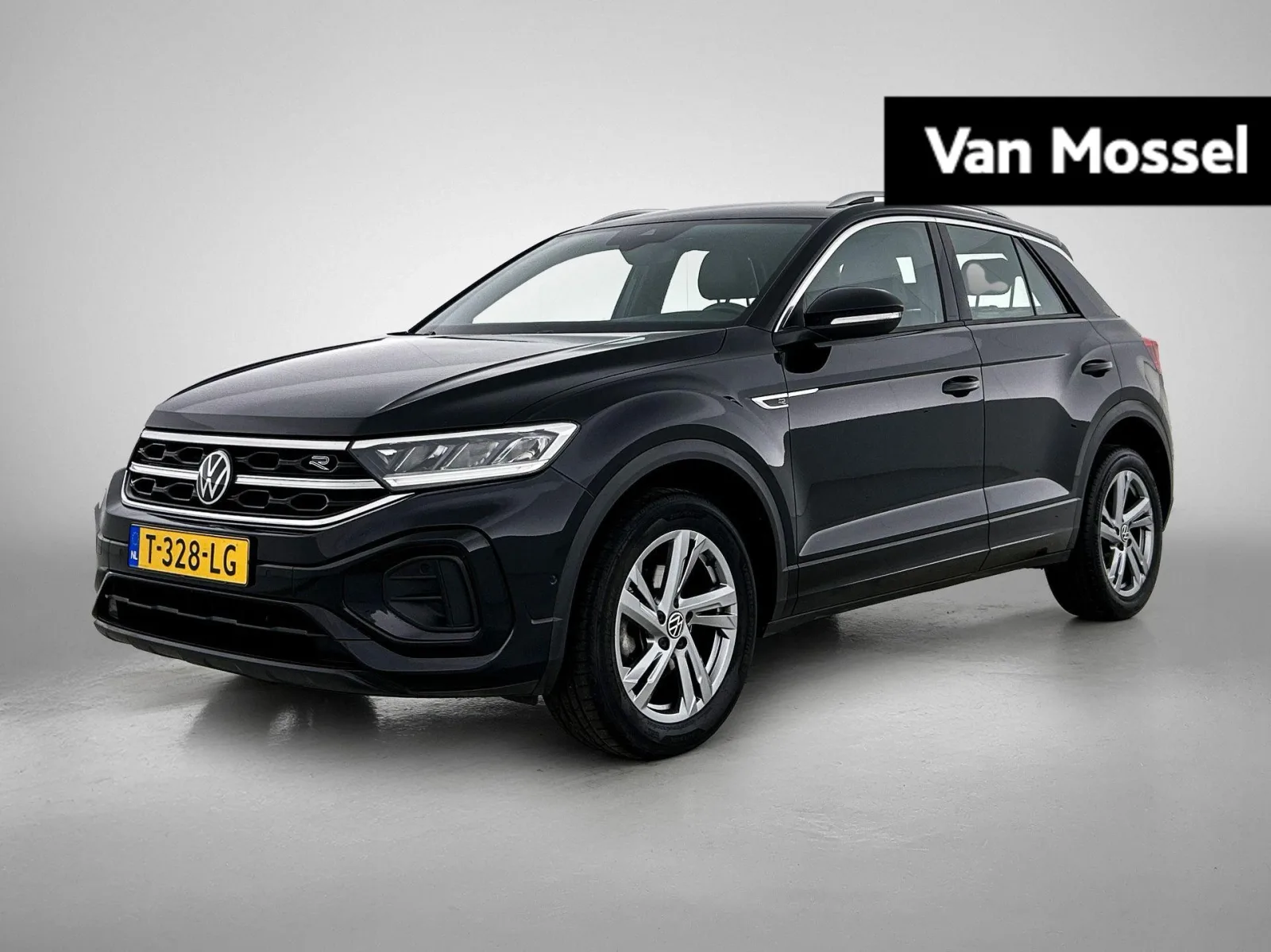 Volkswagen T-Roc (2023) — foto 1