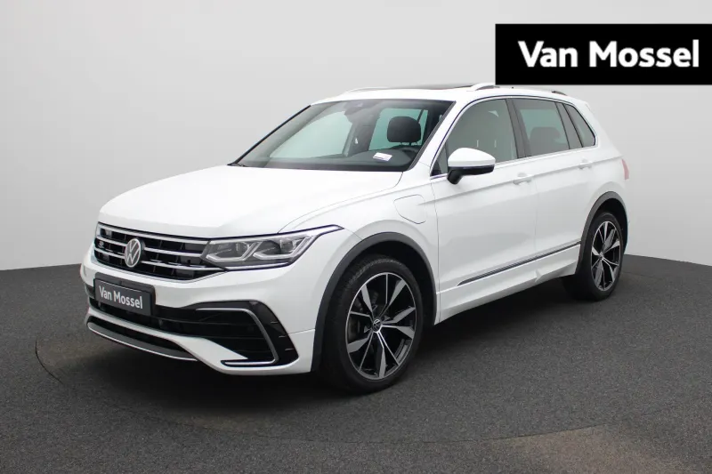 Volkswagen Tiguan (2022)