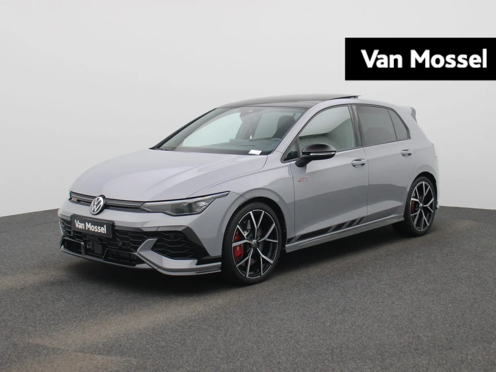 Volkswagen Golf (2025) — foto 1