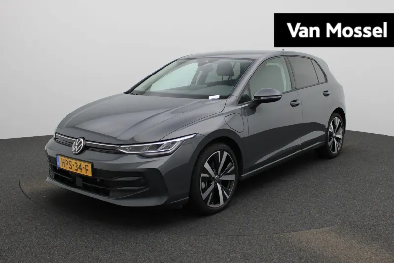 Volkswagen Golf (2025)