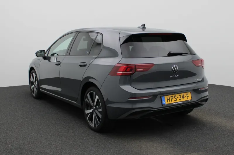 Volkswagen Golf (2025)