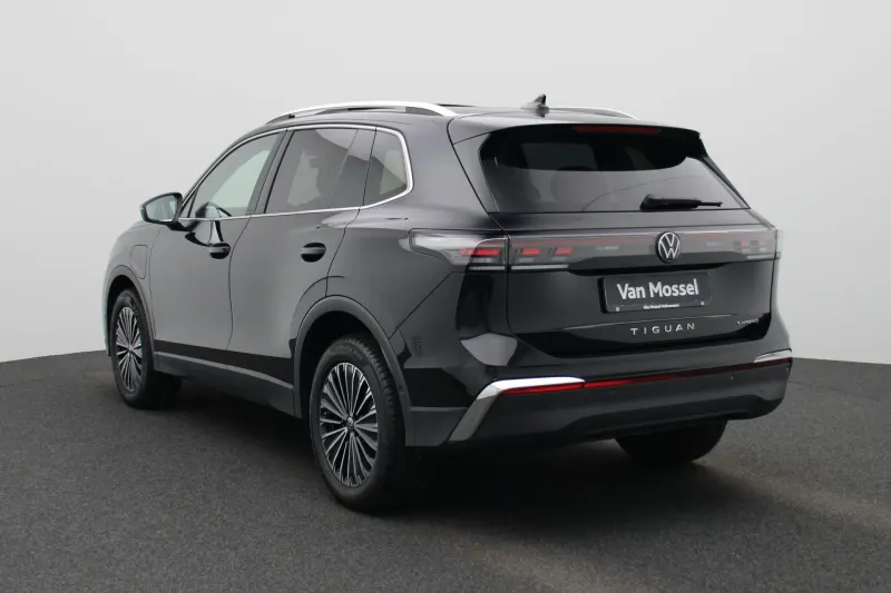 Volkswagen Tiguan (2024)