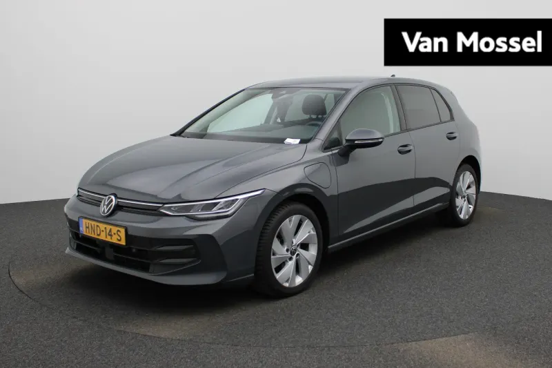 Volkswagen Golf (2025)