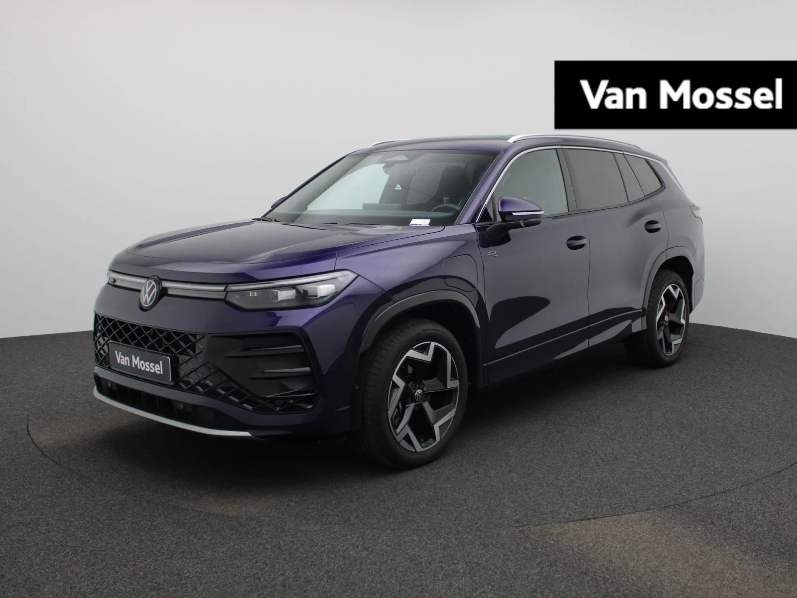 Volkswagen Tayron (2025) — foto 1