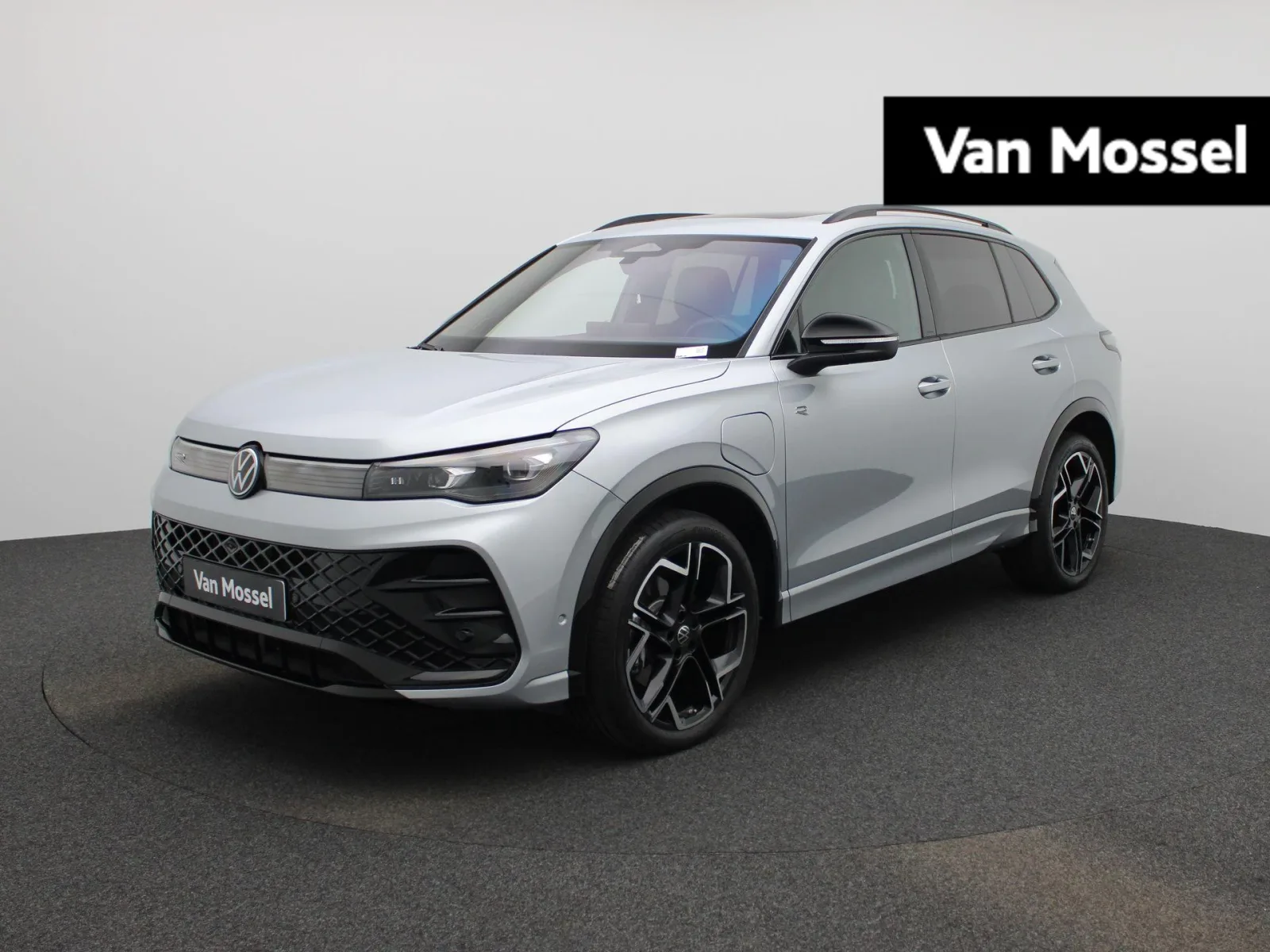 Volkswagen Tiguan (2025) — foto 1