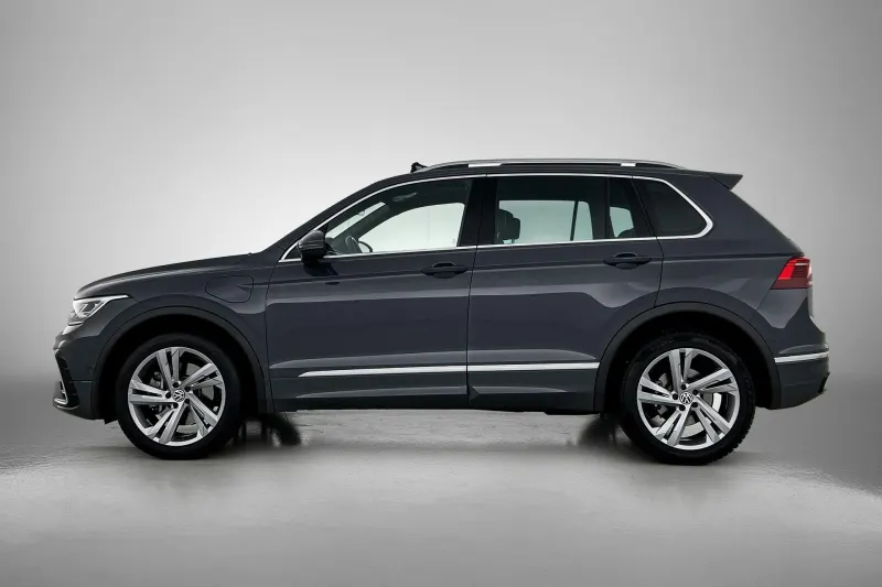 Volkswagen Tiguan (2023)