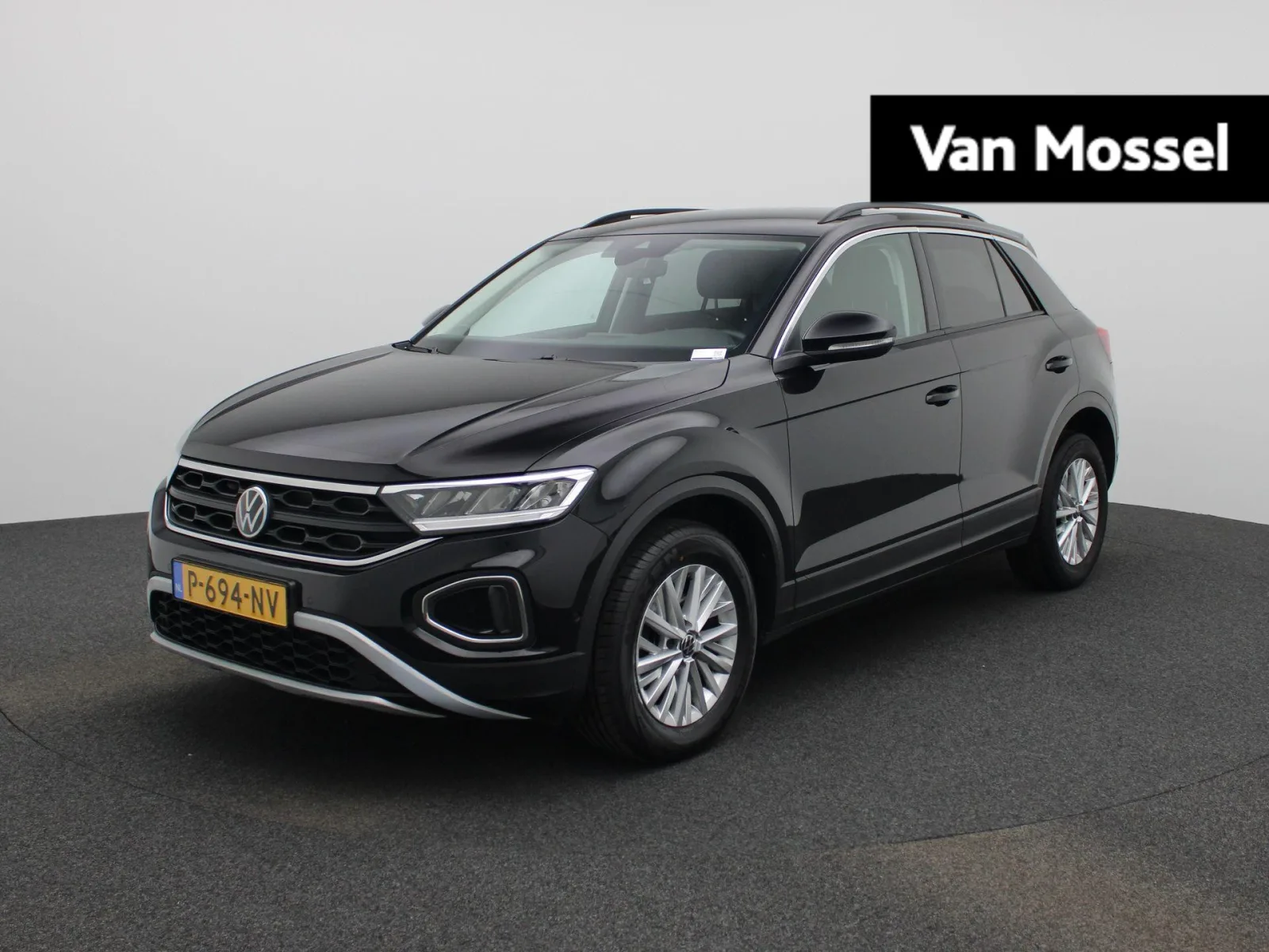 Volkswagen T-Roc (2022) — foto 1