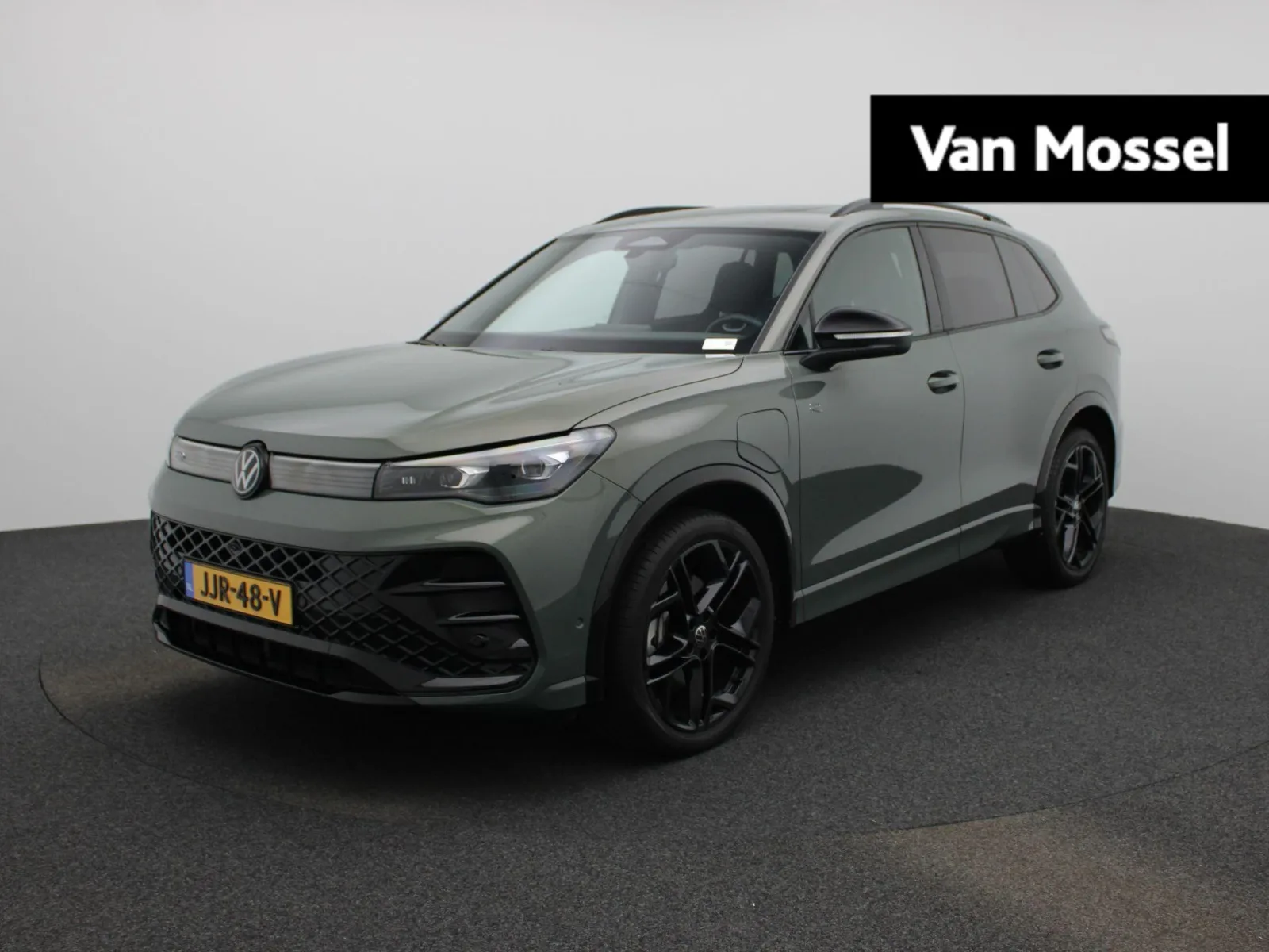 Volkswagen Tiguan (2025) — foto 1
