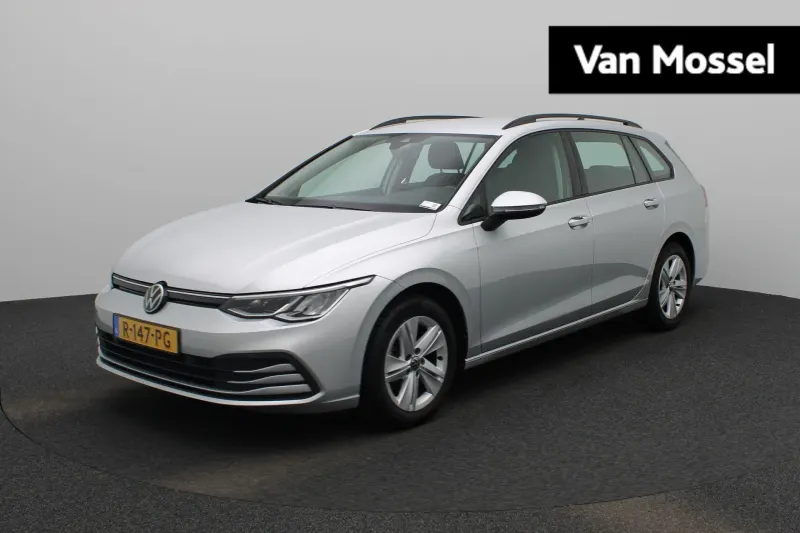 Volkswagen Golf (2022)