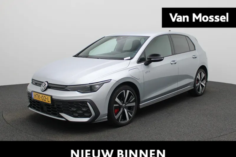 Volkswagen Golf (2025)