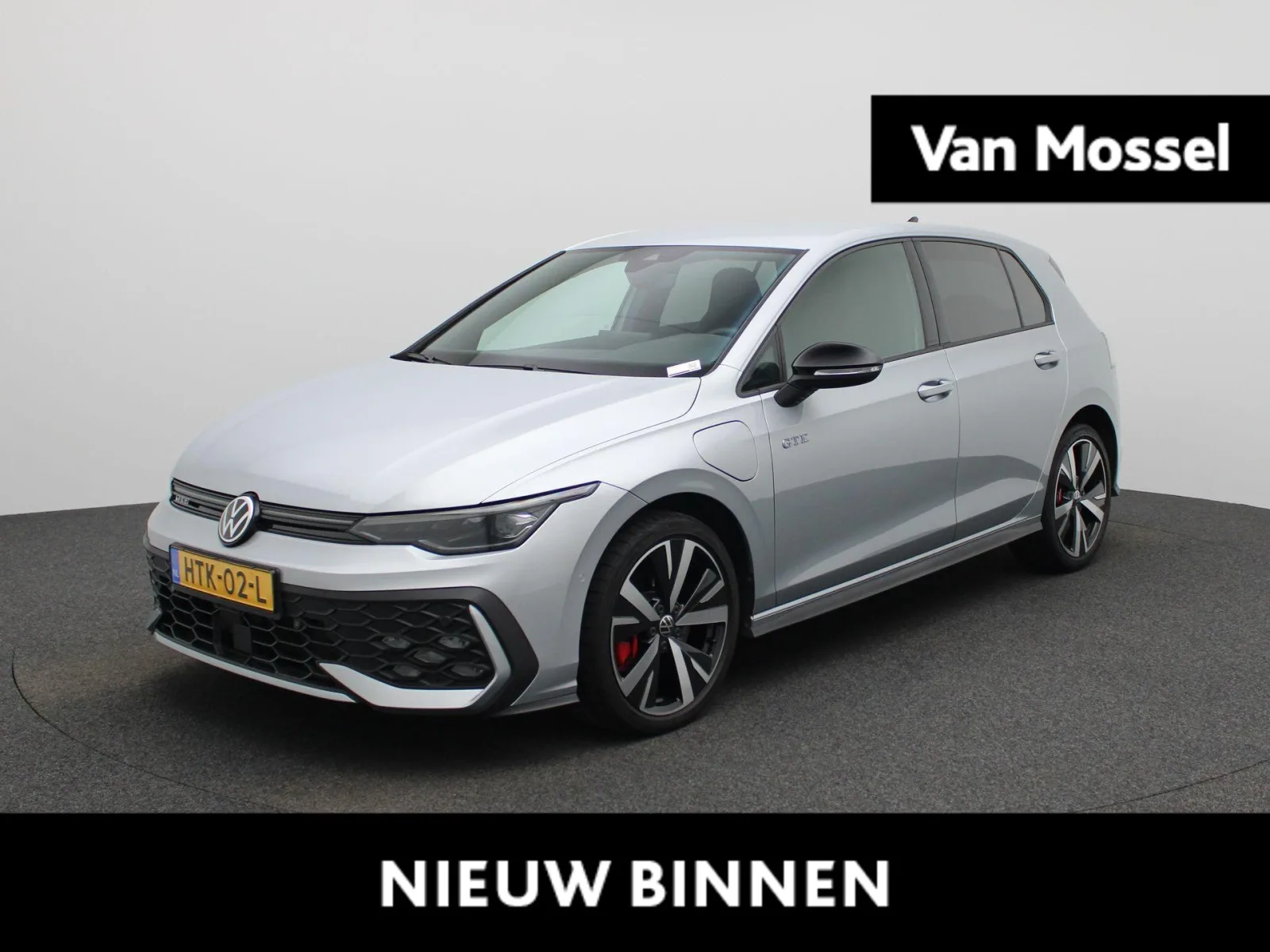Volkswagen Golf (2025) — foto 1