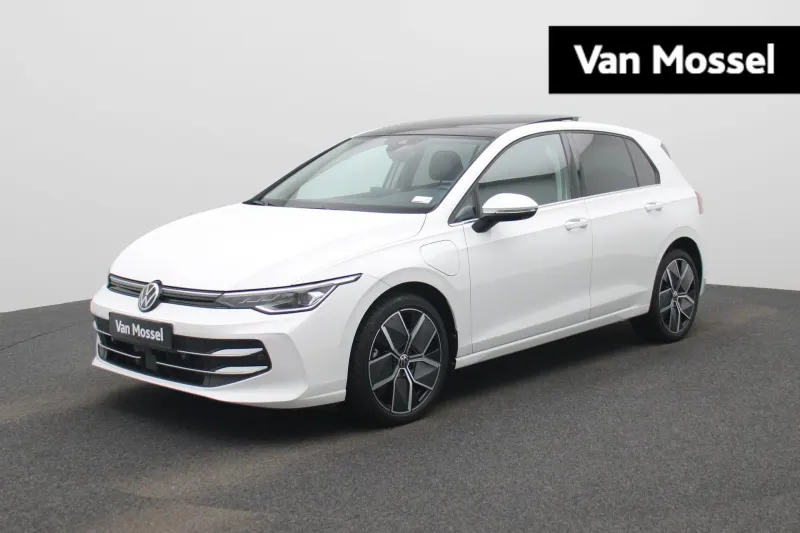 Volkswagen Golf (2025)
