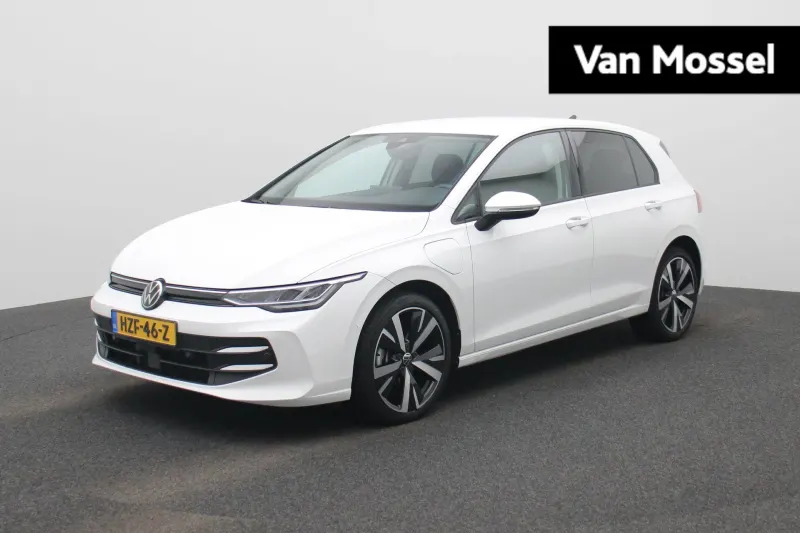 Volkswagen Golf (2025)