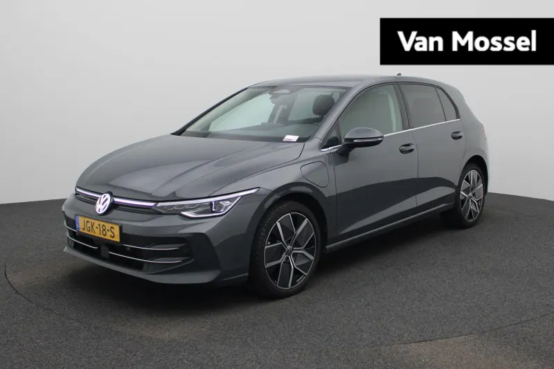 Volkswagen Golf (2025)