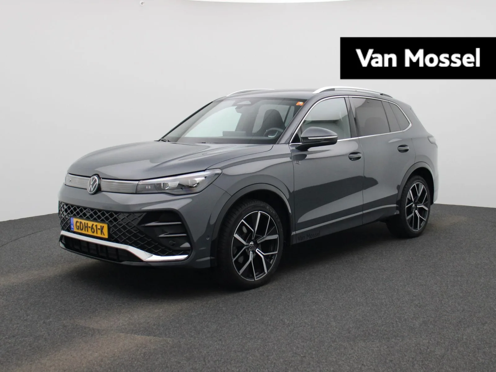 Volkswagen Tiguan (2024) — foto 1