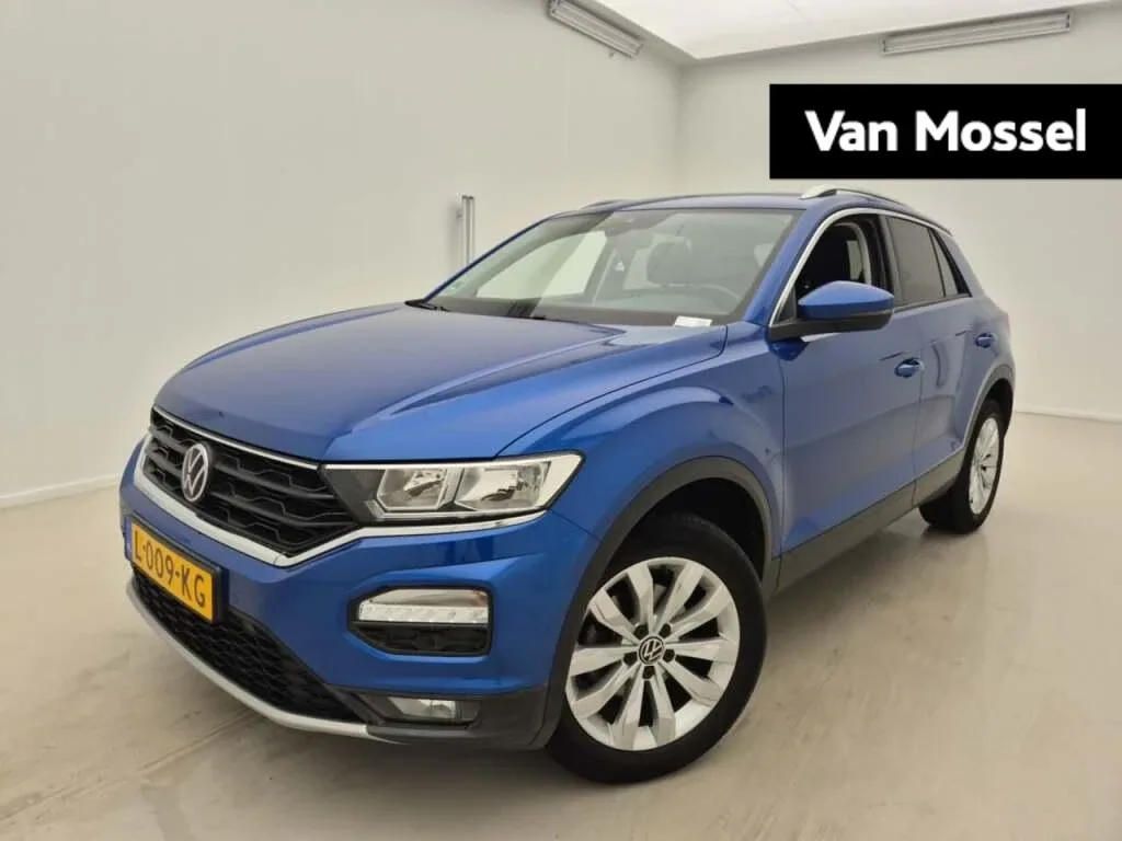 Volkswagen T-Roc (2021) — foto 1