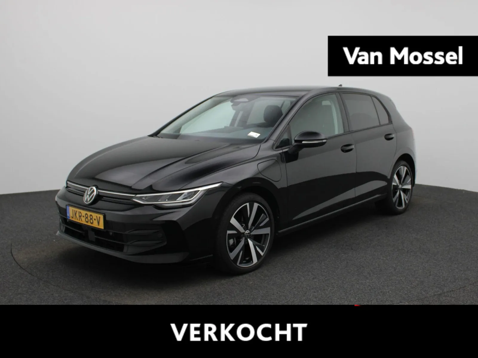 Volkswagen Golf (2025) — foto 1