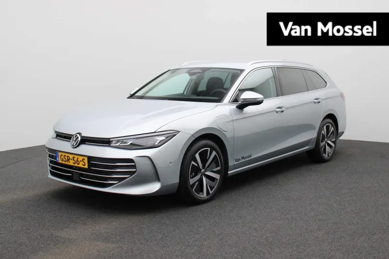 Volkswagen Passat (2024)