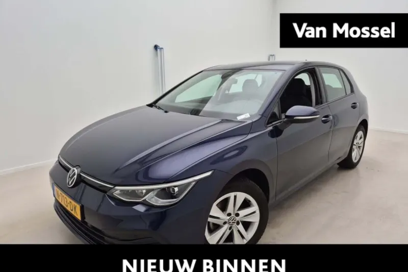 Volkswagen Golf (2021)