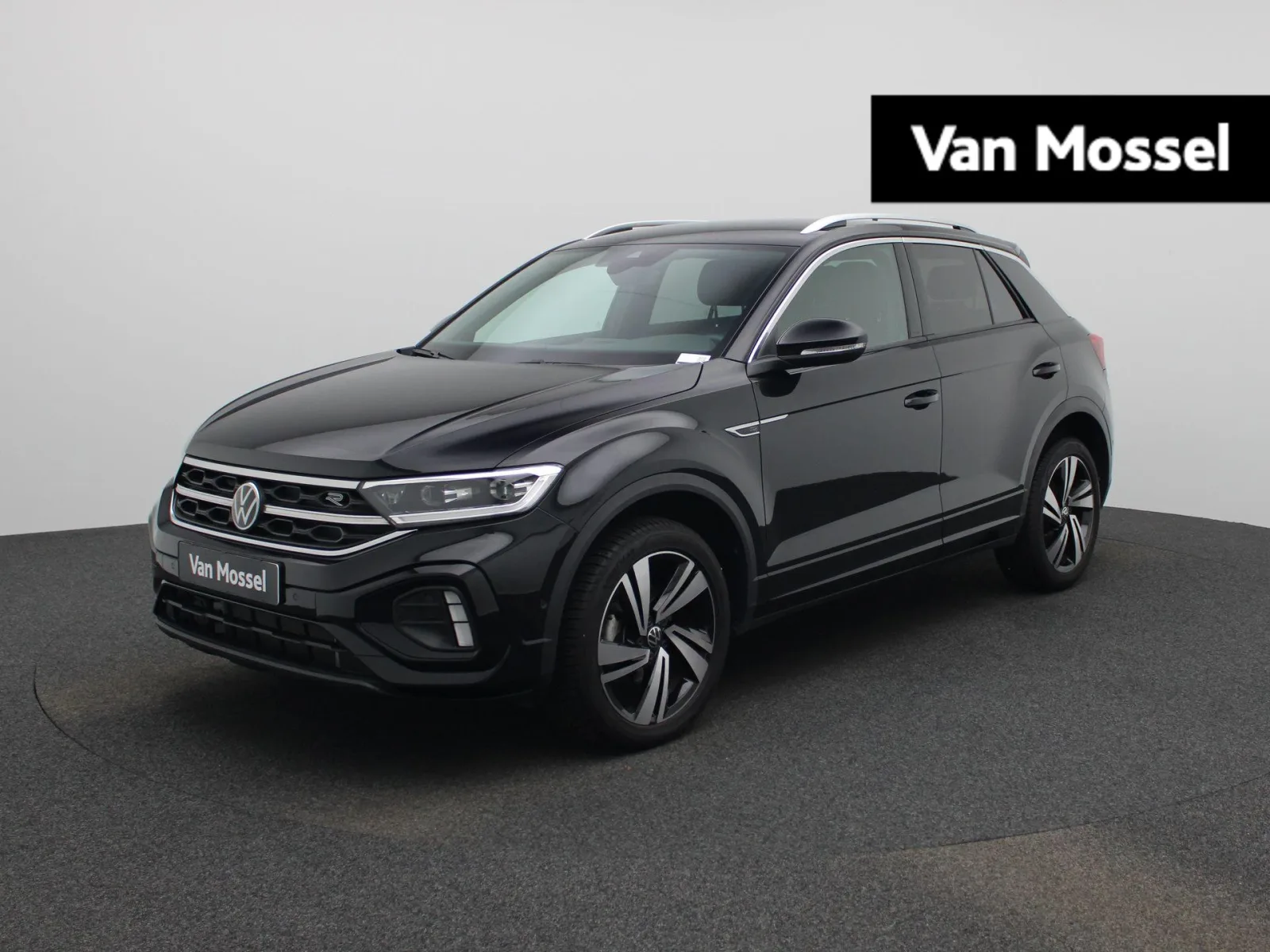 Volkswagen T-Roc (2025) — foto 1